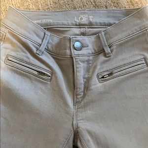 LOFT GRAY SKINNY JEAN PANTS ZIPPER FRONT POCKETS